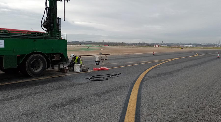 renovacion calles de rodaje A.23 y mas aeropuerto madrid